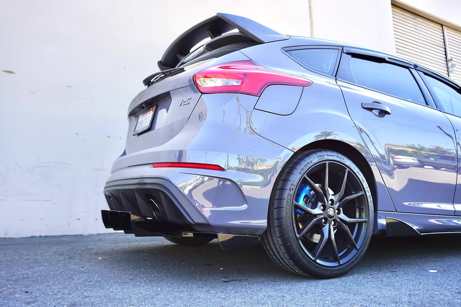 Racing Durability Side Skirts Diffusers Ford Focus RS Mk3, Our Offer \ Ford  \ Focus \ RS \ Mk3 [2015-2018]